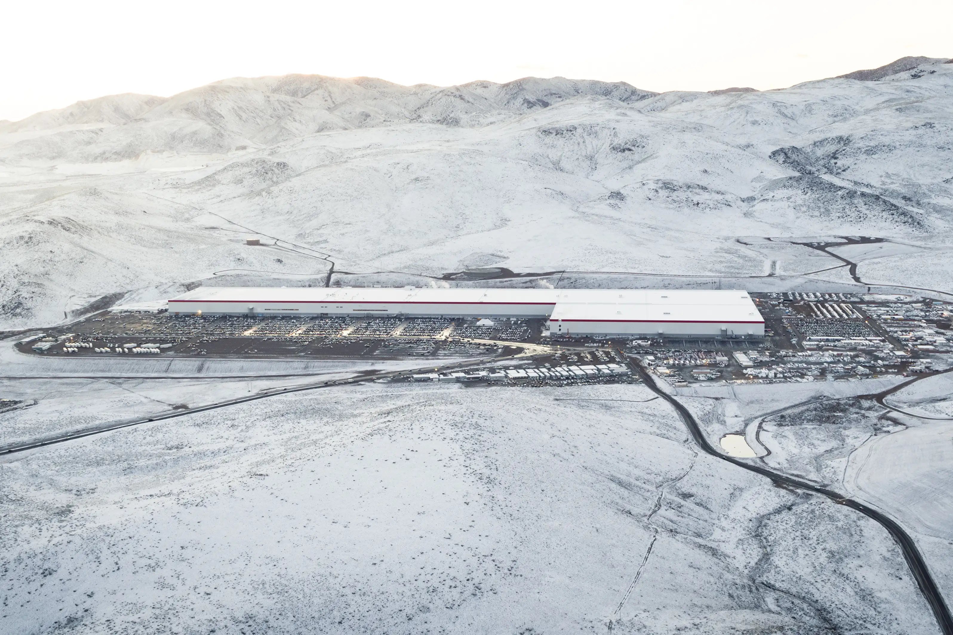 News: 560-Millionen-Dollar-Tesla-Megapack-Projekt in Arizona geht in Betrieb