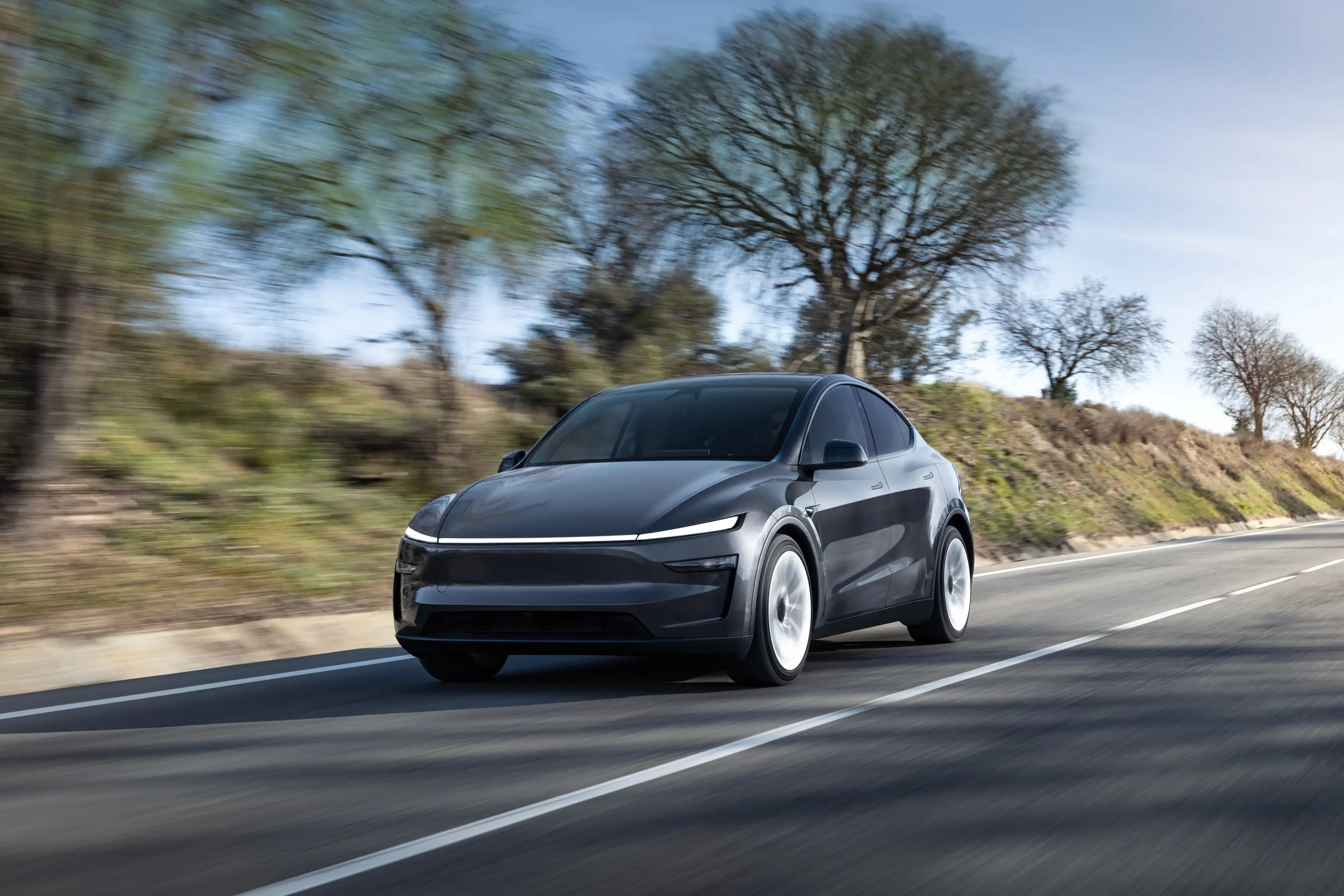 Tesla startet Rollout von FSD (Supervised) v14.3.5 mit Softwareupdate 2026.20.6.6