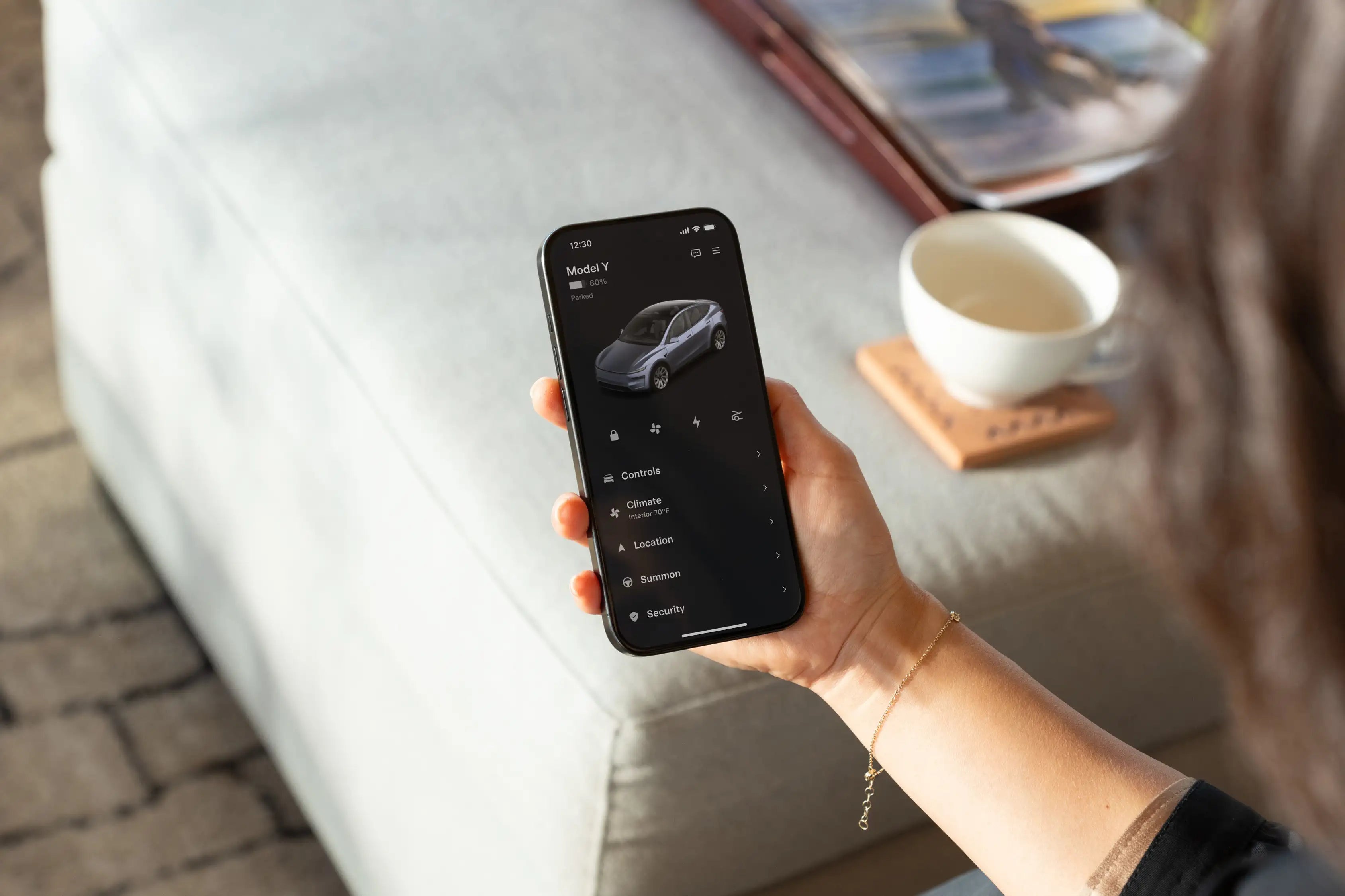 Tesla Assist: KI-Chatbot jetzt in der Tesla App verfügbar