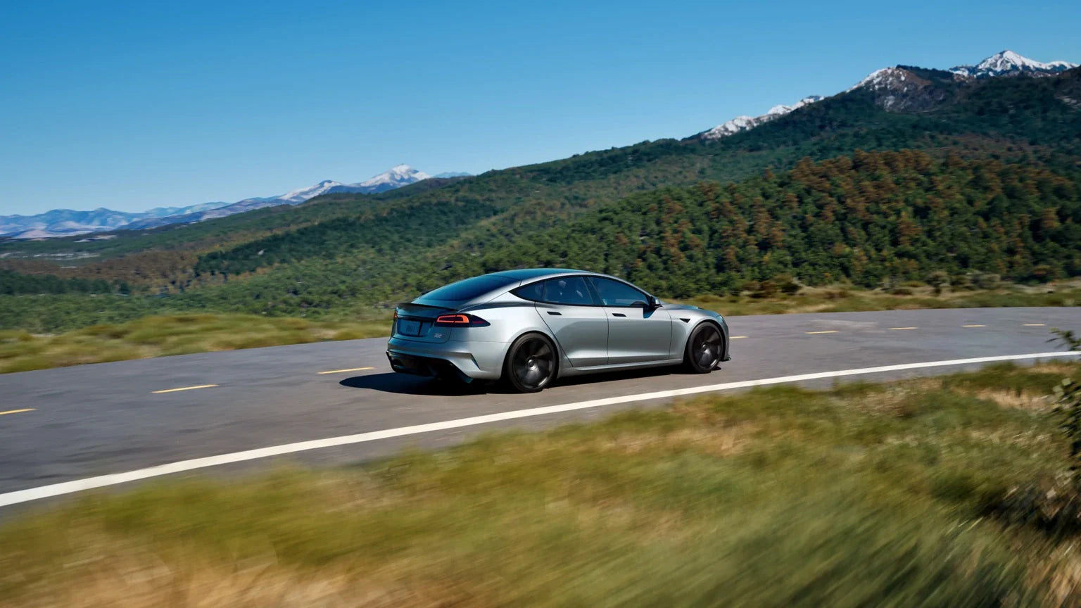 Tesla Model S Plaid (2026) Bidirektionales Laden alle Details