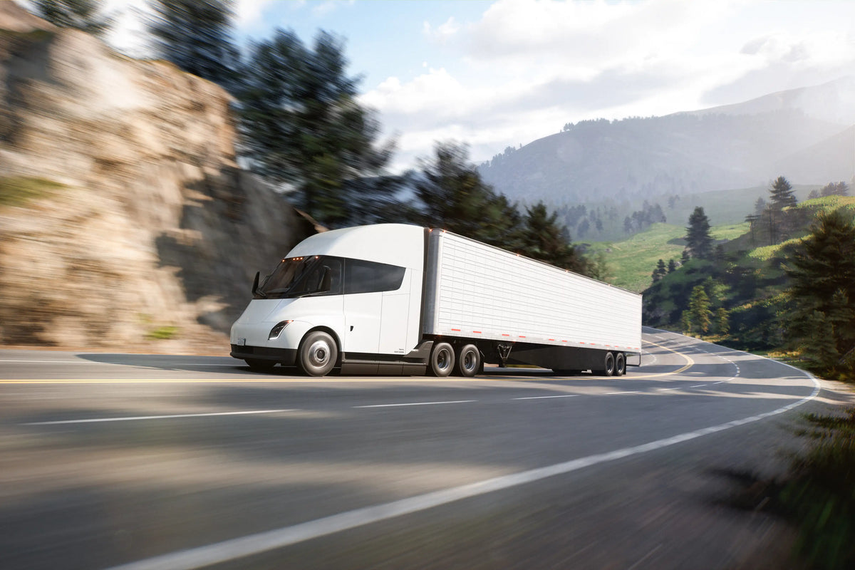 Tesla Semi erhält historischen Großauftrag: ZET SCALE bestellt 2.500 Elektro-Lkw