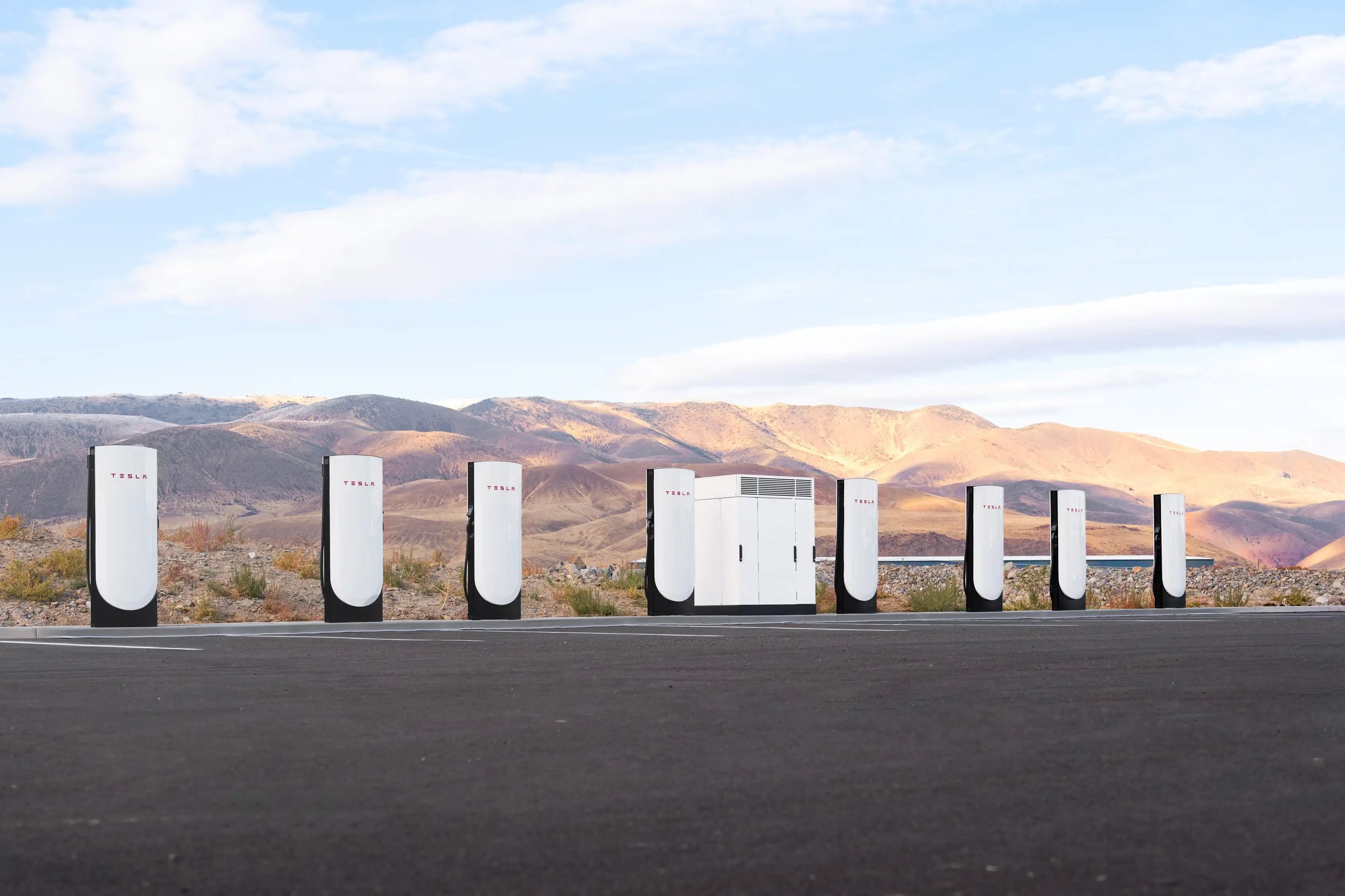 Tesla Supercharger Business Calculator: Neues Tool für Betreiber