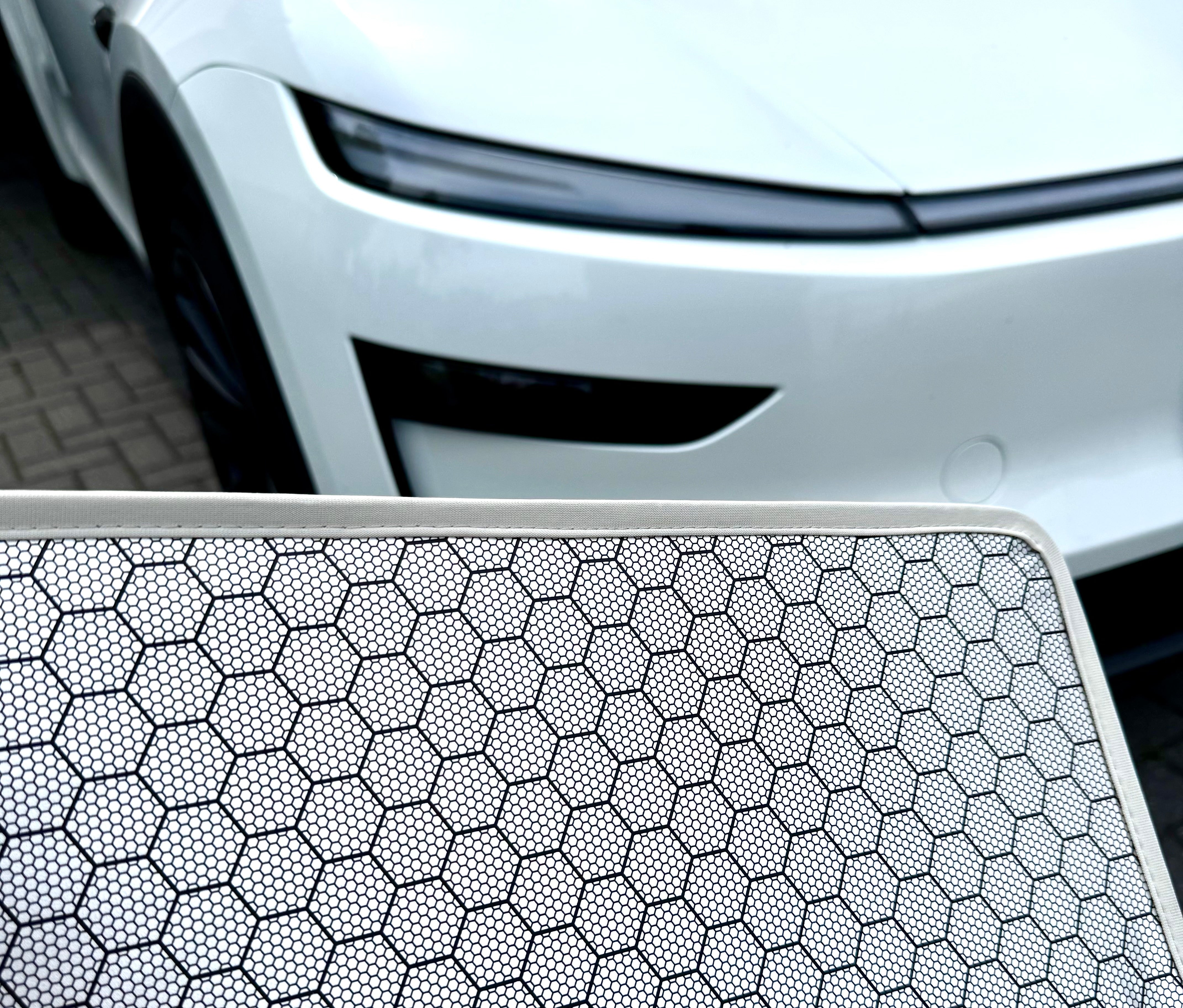 Tesla Model Y Juniper Sonnenschutz