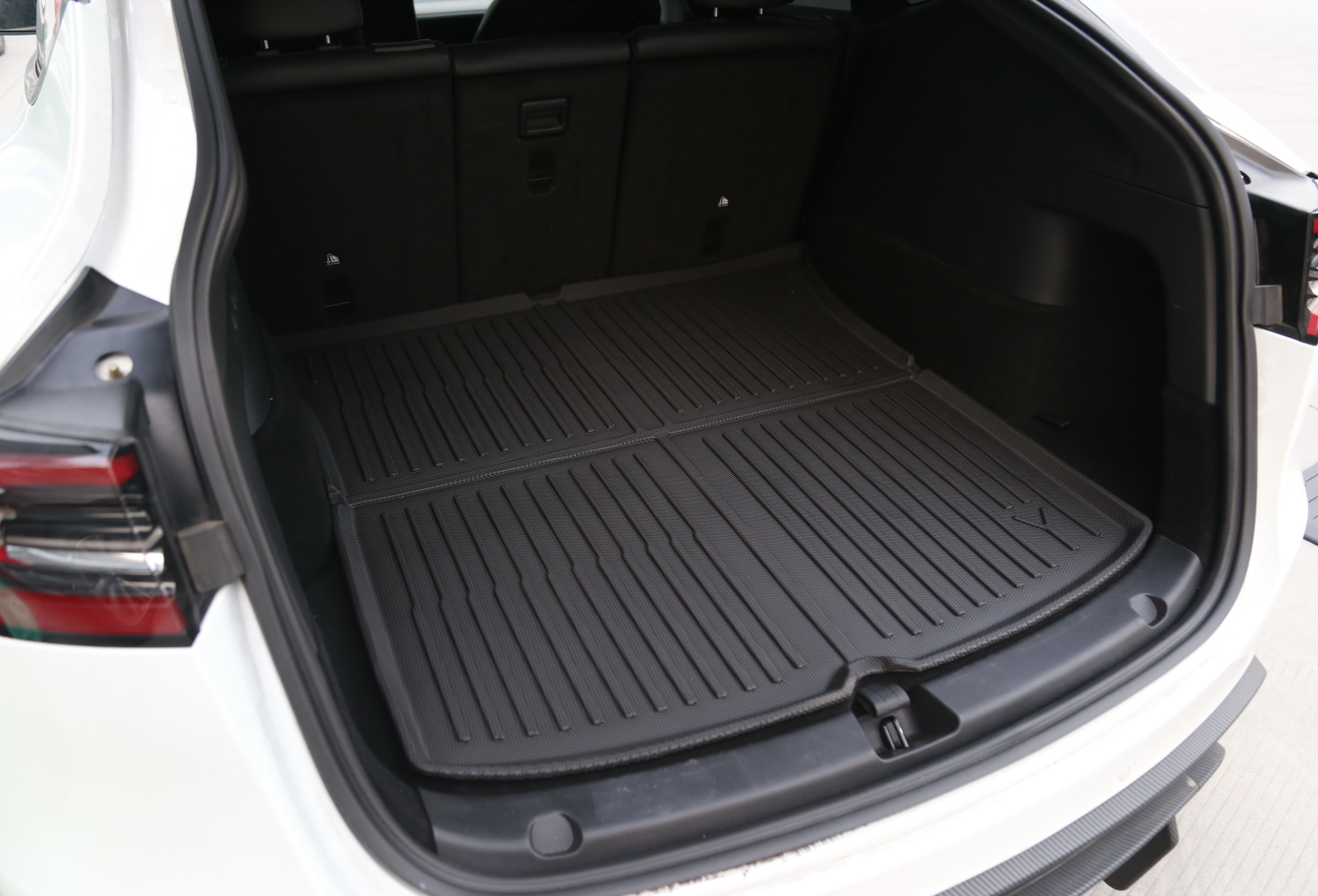 Model Y Allwetter Kofferraummatte Trunk