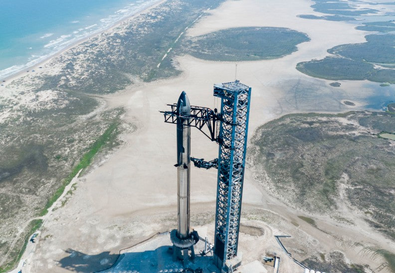 SpaceX stellt neue Starlink V5-Antenne offiziell vor – Kleiner, leichter und deutlich effizienter