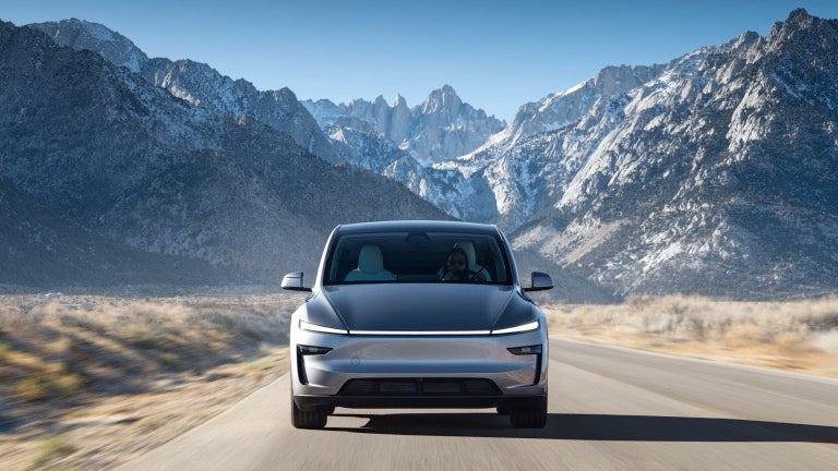 Tesla Model Y Maximale Reichweite RWD (2025): Maße & Gewicht