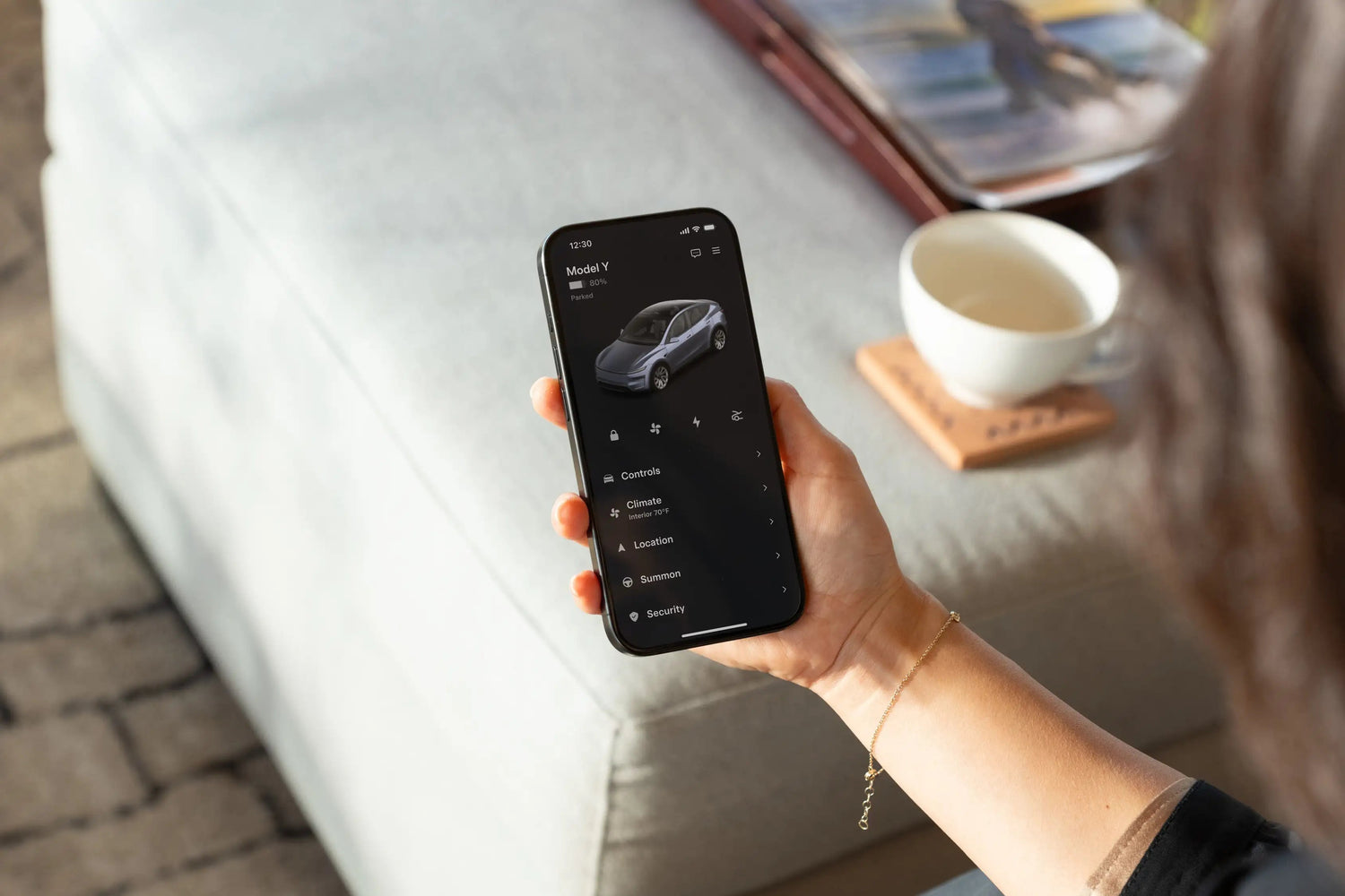 Tesla Model Y L: Aktiv gekühlte Wireless Charger setzen neuen Standard