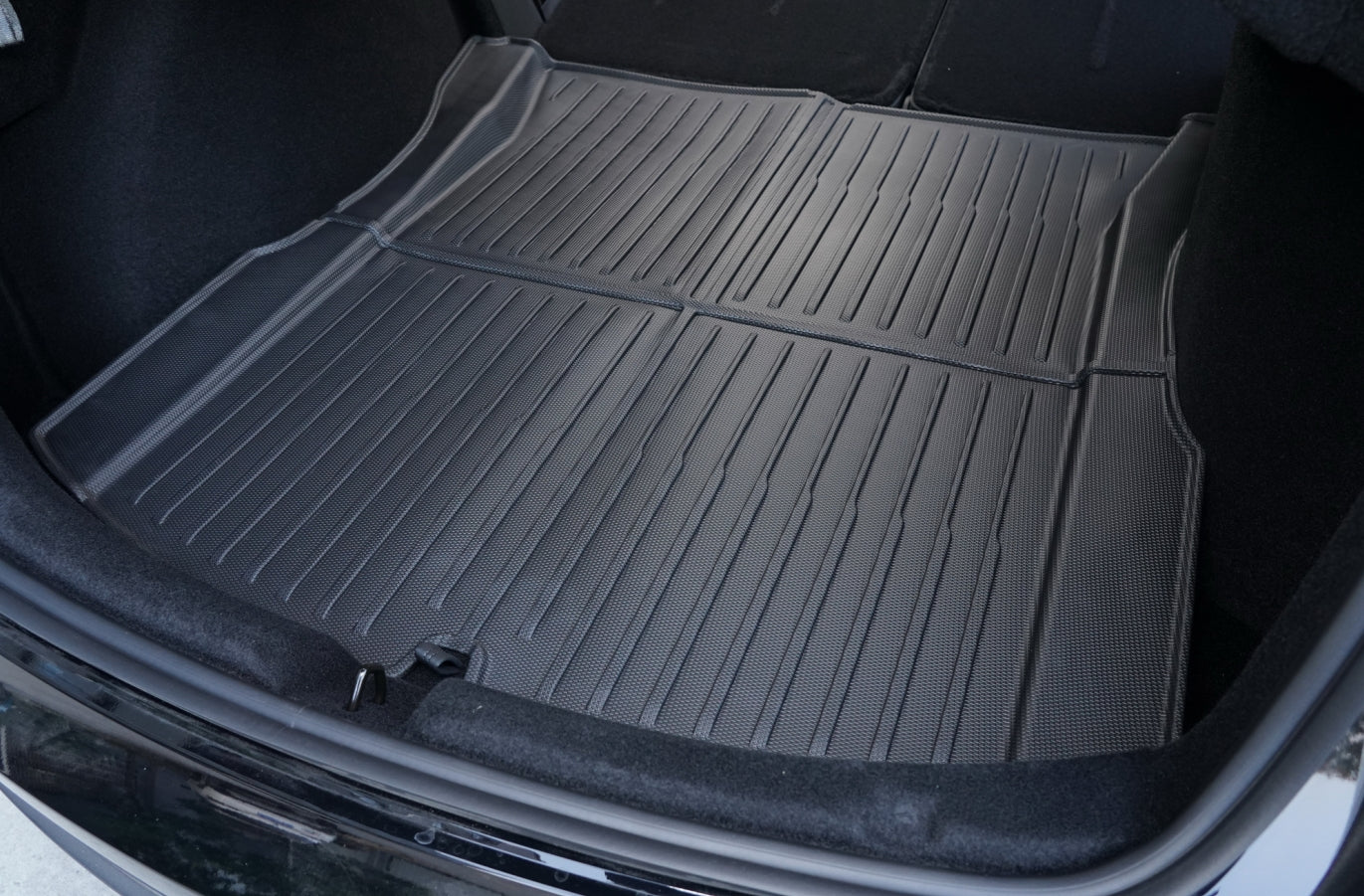 Tesla<tc>Model 3</tc> 2024 Highland rubber mats 4-piece high-walled all-weather mats